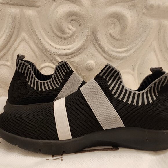 Spenco Women's Karma Stretch Sneaker, Black, 8. NIB - Picture 5 of 11